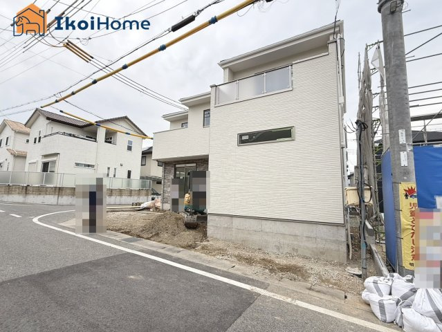 明石市大久保町松陰山手　全6棟4号棟　新築戸建のエントランス|～ご見学に関して～平日や夜間でもご案内可能。決まったお時間で身動きが取れない方も臨機応変に対応します