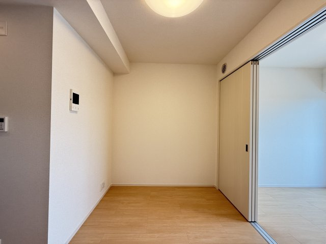 【居間・リビング】 | クローバー・レジデンス城東放出