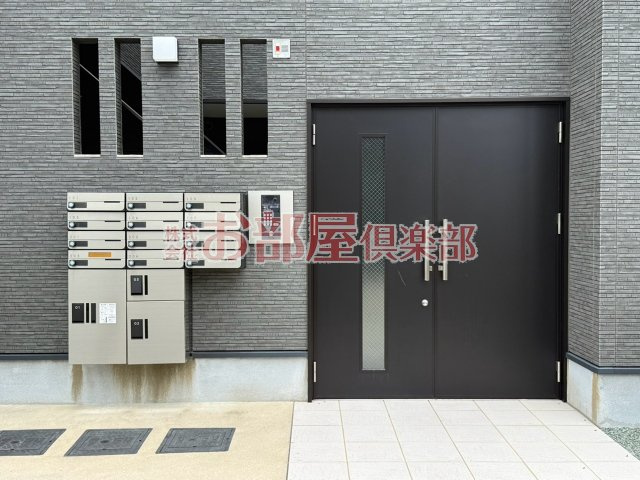 Sou.leaf久留米大駅前のエントランス|落ち着いたエントランスです