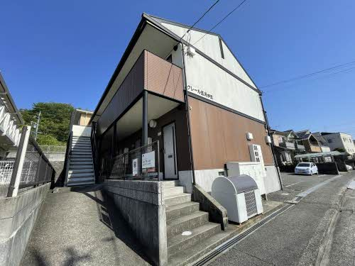 クレール五月が丘の外観