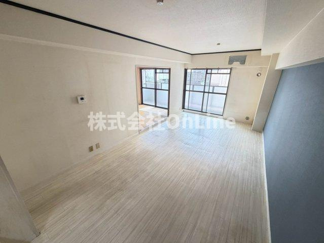 八尾市北本町２丁目の賃貸マンションの内装