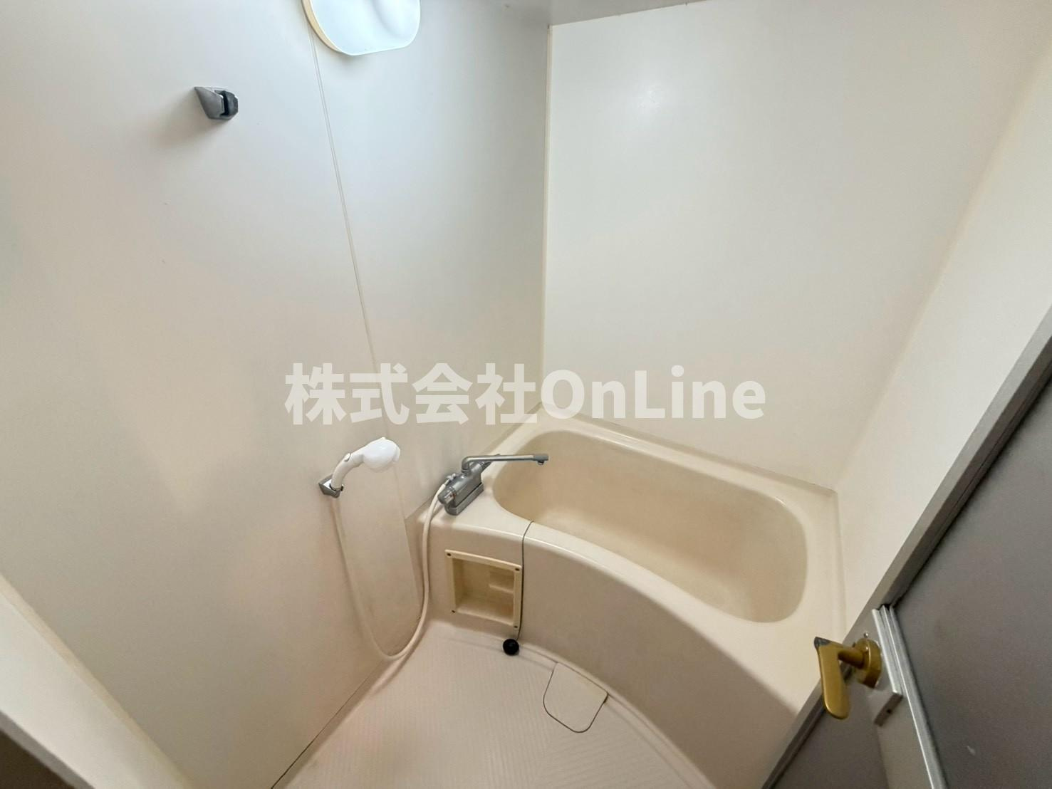 八尾市北本町２丁目の賃貸マンションの浴室