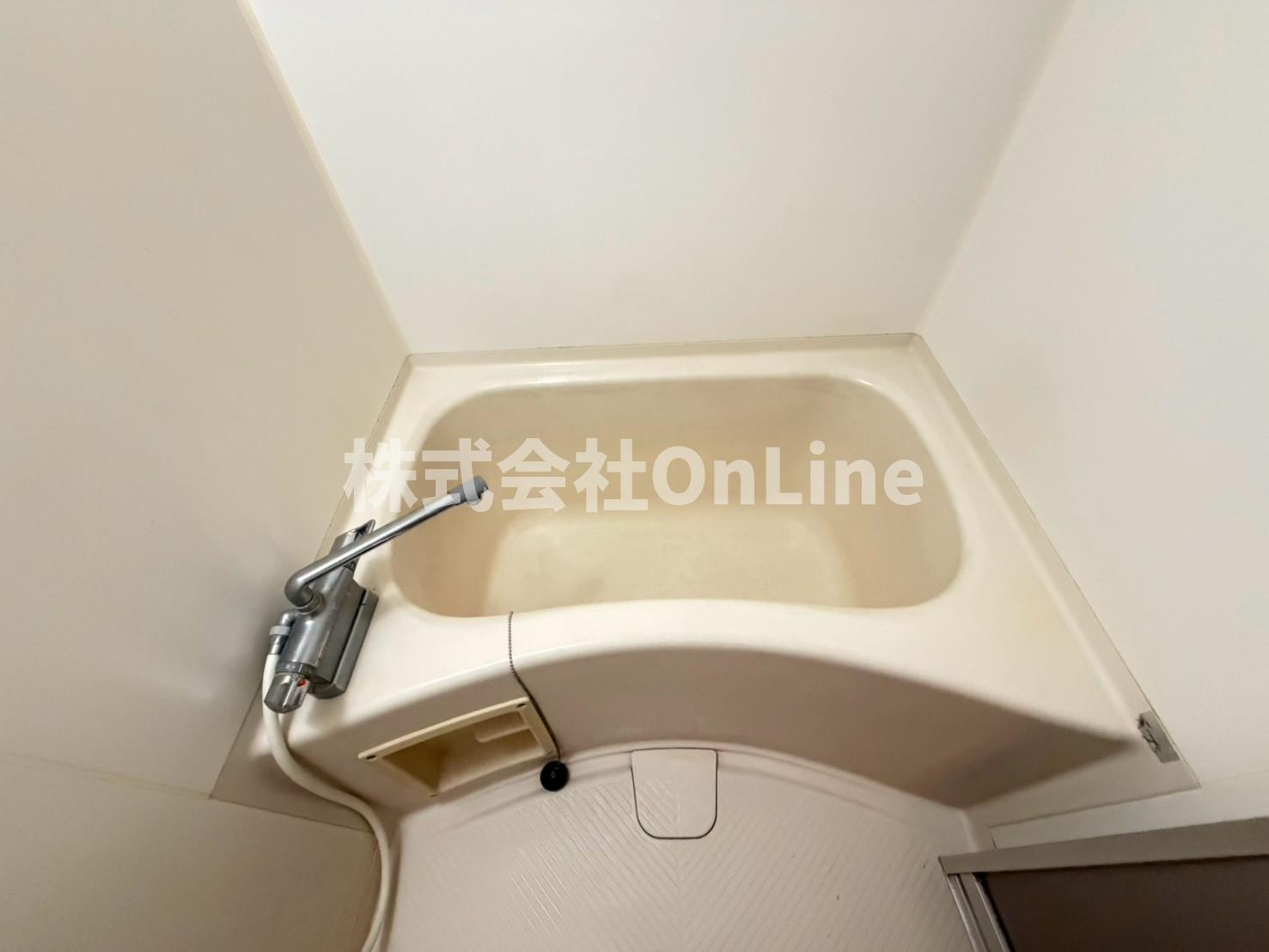 八尾市北本町２丁目の賃貸マンションの浴室