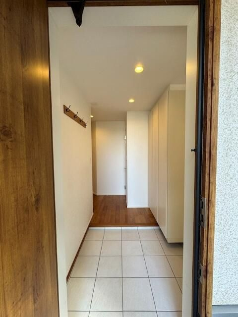 世田谷区桜丘5丁目戸建の玄関