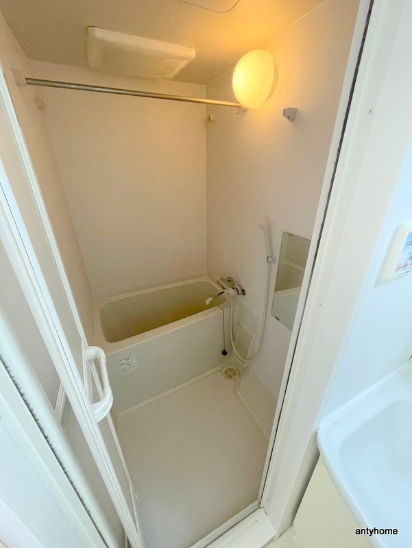Gramercy Nipponbashi　仲介手数料無料の浴室