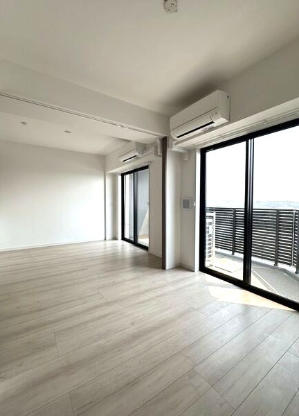 Ｓ－ＲＥＳＩＤＥＮＣＥ神沢ａｆｆｏｒｄの居間・リビング