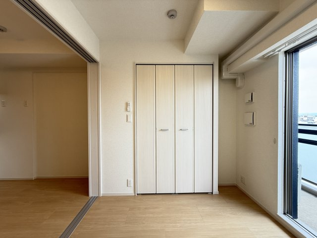 【洋室】 | クローバー・レジデンス城東放出
