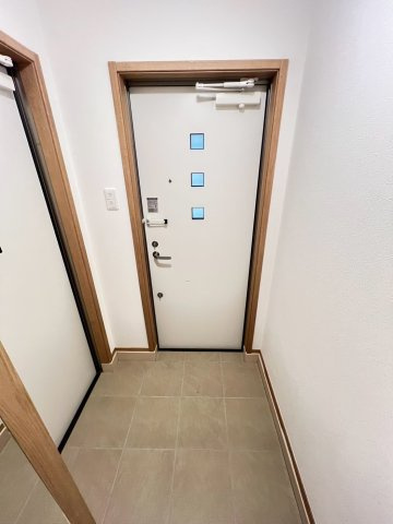 【玄関】