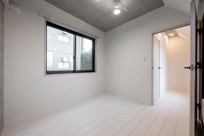 【寝室】 | Ｆｏｎｓ　Ｌｕｃｉｓ　Ｉｚｕｍｉ