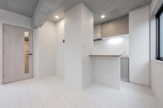 【内装】 | Ｆｏｎｓ　Ｌｕｃｉｓ　Ｉｚｕｍｉ