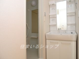 セントラル三田の洗面所|シャンプードレッサー