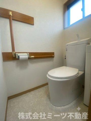 友井二丁目　中古戸建　2180のトイレ|【AI画像編集】荷物撤去後のイメージです