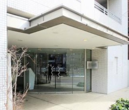 コンフォリア本駒込のエントランス