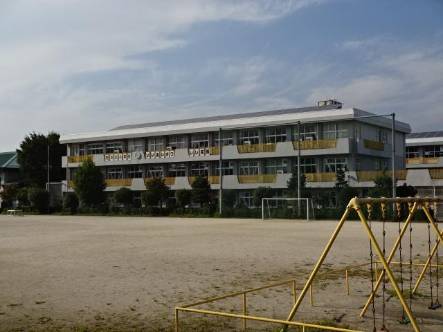 ウィステリアⅡの周辺|東松山市立市の川小学校まで812ｍ