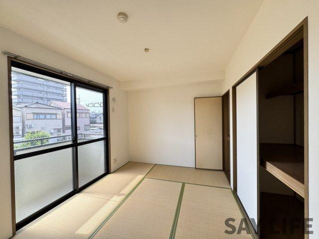 ニューリバーサイド八尾南D棟の内装