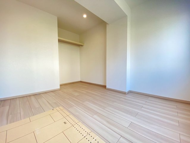 コープ野村高槻E棟の内装