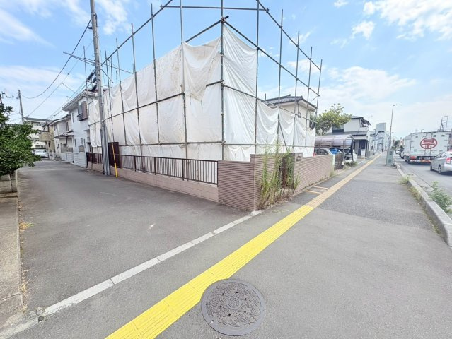 川越市新宿町6丁目　建築条件なし売地　東武東上線『川越駅』徒歩19分　【新宿小学区】の前面道路含む現地写真