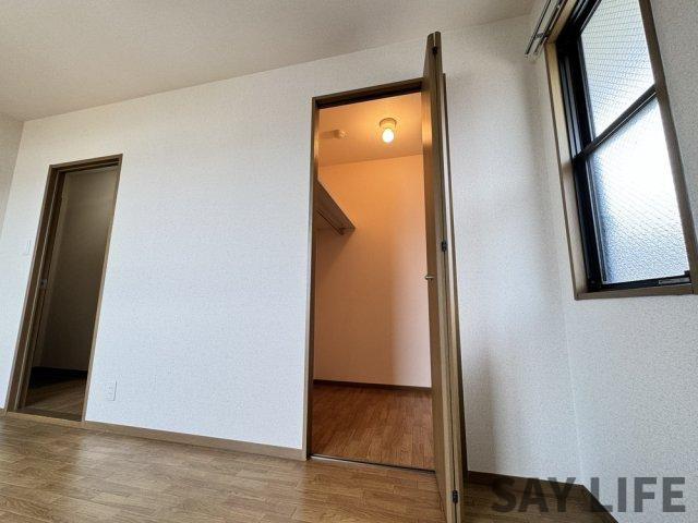 ニューリバーサイド八尾南D棟の収納