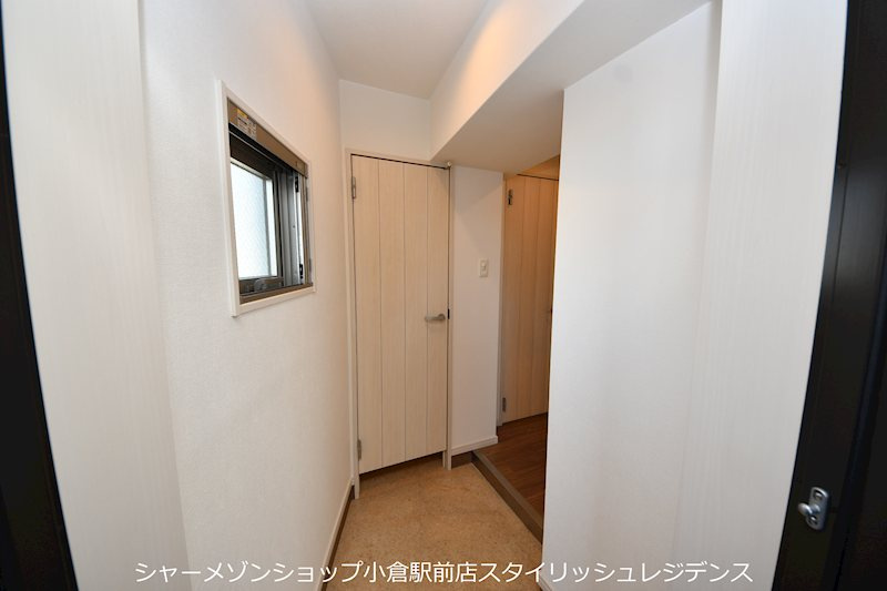 ウイングス重住の玄関