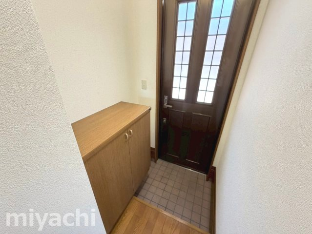 Life館ボナール　Bの玄関
