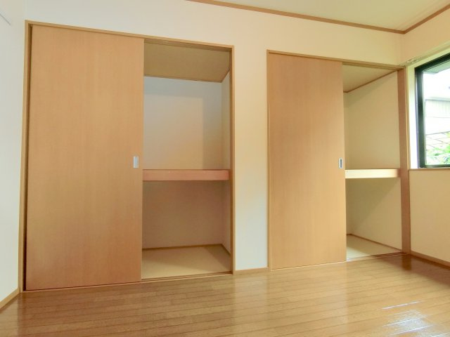 プレミールフジＢ棟の収納