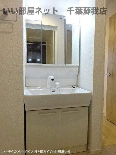 古市場アパート（０２８５１７７０１）の洗面所|使いやすい洗面所です