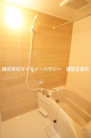 フォーサイド　さくら公園前の浴室