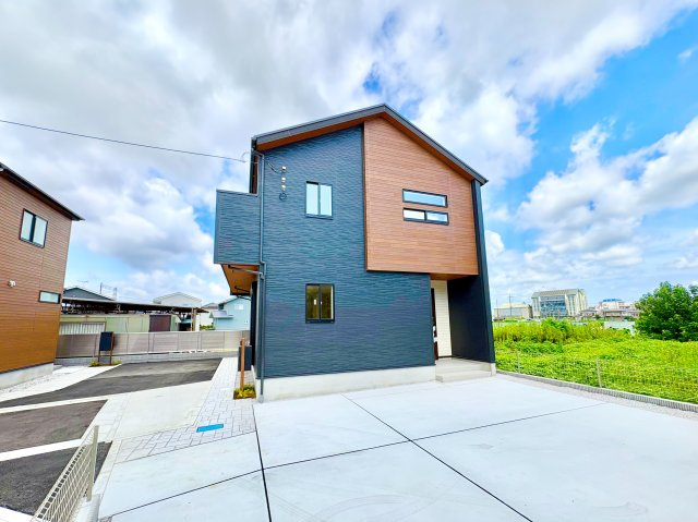 《仲介手数料半額》BloomingGarden川越市今成2丁目　新築戸建　全3棟　2号棟の外観パース