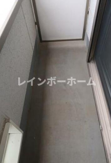 Bキャッスル東大宮のバルコニー
