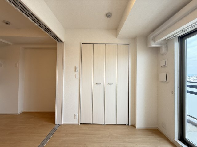 【洋室】 | クローバー・レジデンス城東放出