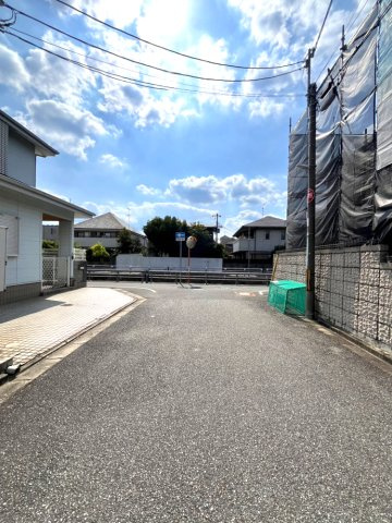 西宮市甲風園三丁目　土地の前面道路含む現地写真