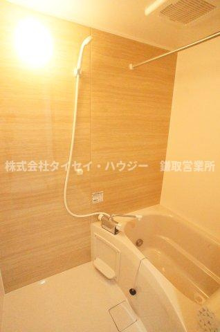 フォーサイド　さくら公園前の浴室|同タイプのお部屋の写真です。