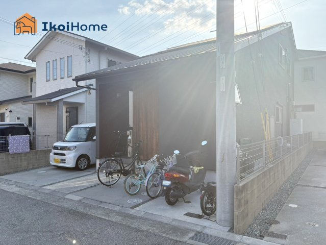 神戸市西区玉津町今津　中古戸建のバルコニー|●年中無休：当日予約可●一戸建ての多いエリア、静かで落ち着いた雰囲気です！