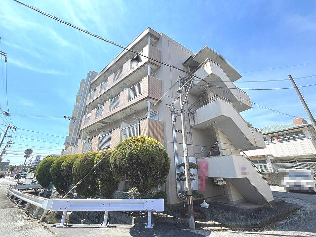 まどかハイツの外観