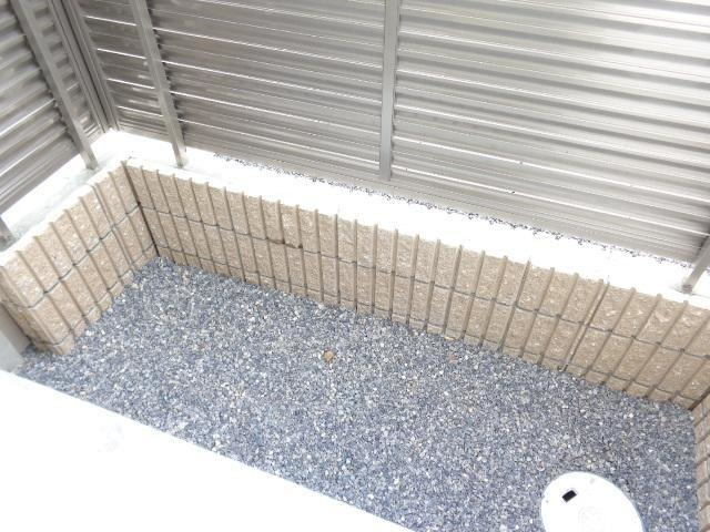 仮）つくばみらい市小絹新築アパートの庭