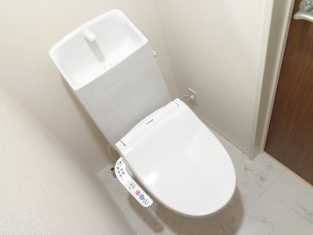 仮）つくばみらい市小絹新築アパートのトイレ