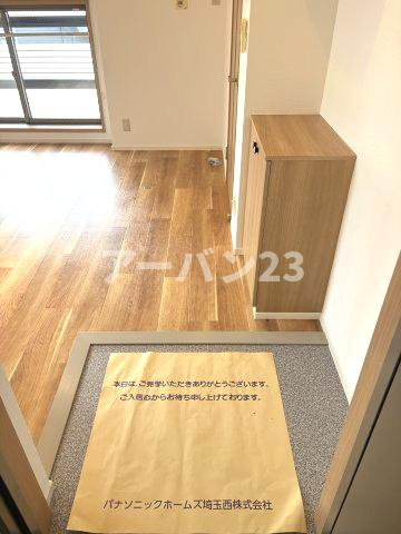 グランハウゼ清瀬の玄関