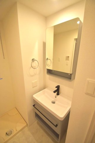 【洗面所独立】セレニテ西中島アリア弐番館 