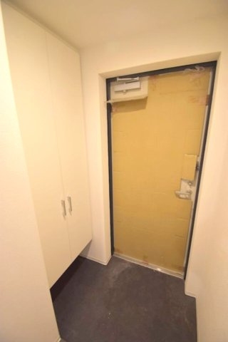 【玄関】セレニテ西中島アリア弐番館 