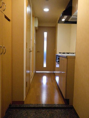 ルーブル高田馬場の玄関