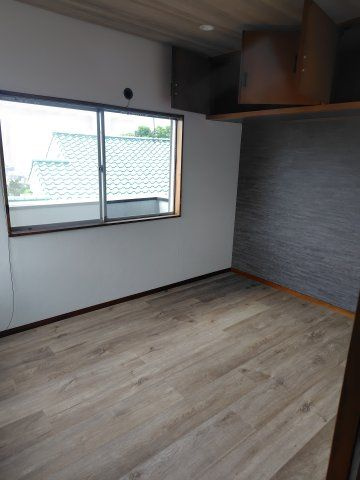 ツインガーデン住吉山手の洋室