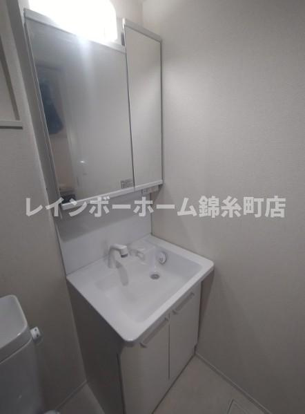 ノエルレジデンスの独立洗面台