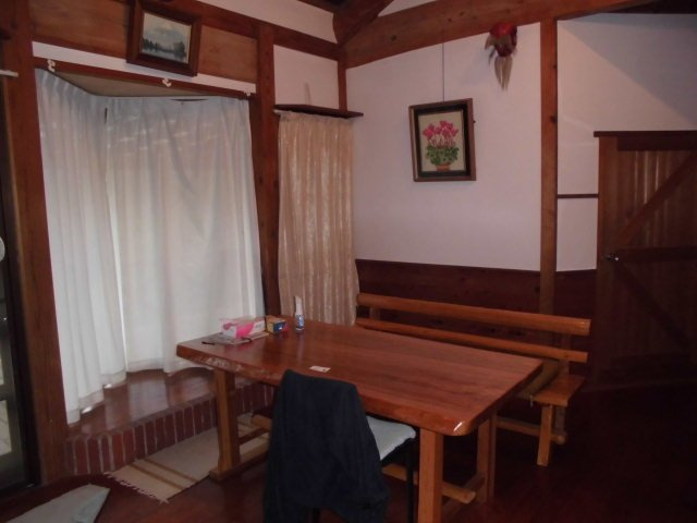 東諸県郡綾町入野の内装