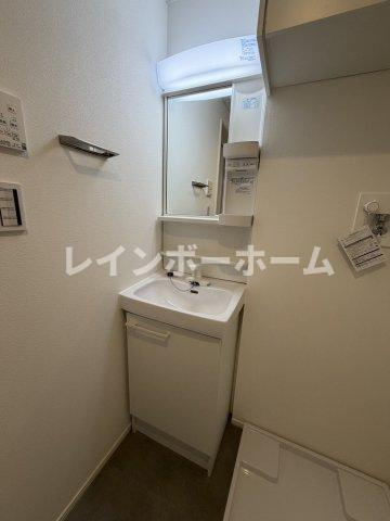 アーベインテラス宝町の独立洗面台
