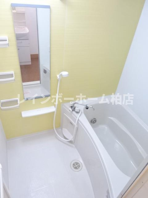 【仲介手数料：50％OFF】対象物件！の浴室|追い焚き機能・浴室乾燥機があります