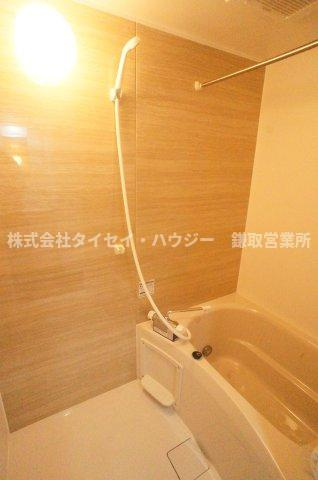 フォーサイド　さくら公園前の浴室