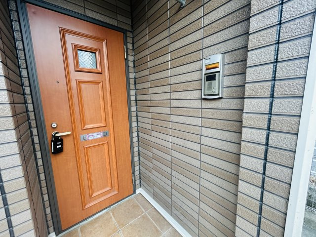 シェソワBの玄関