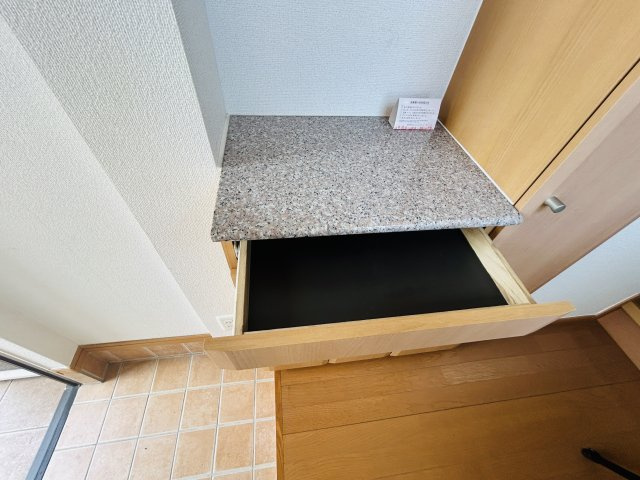 シェソワBの収納