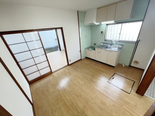 広島市安芸区船越１丁目の一戸建ての居間・リビング