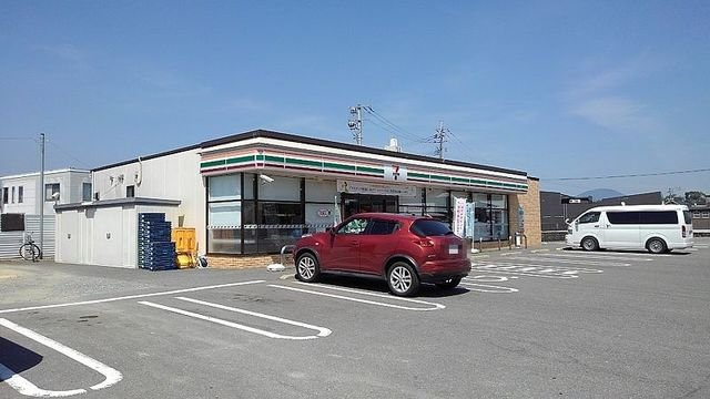 グレイシャスの樹　Ｂの周辺|セブンイレブンまで700m